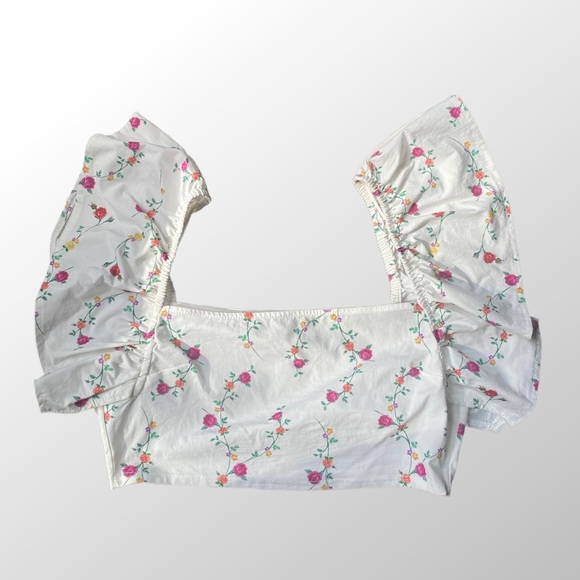 •SOLD• 

Zara womens size L floral white crop top Flutter square neck blogger - Picture 3 of 3